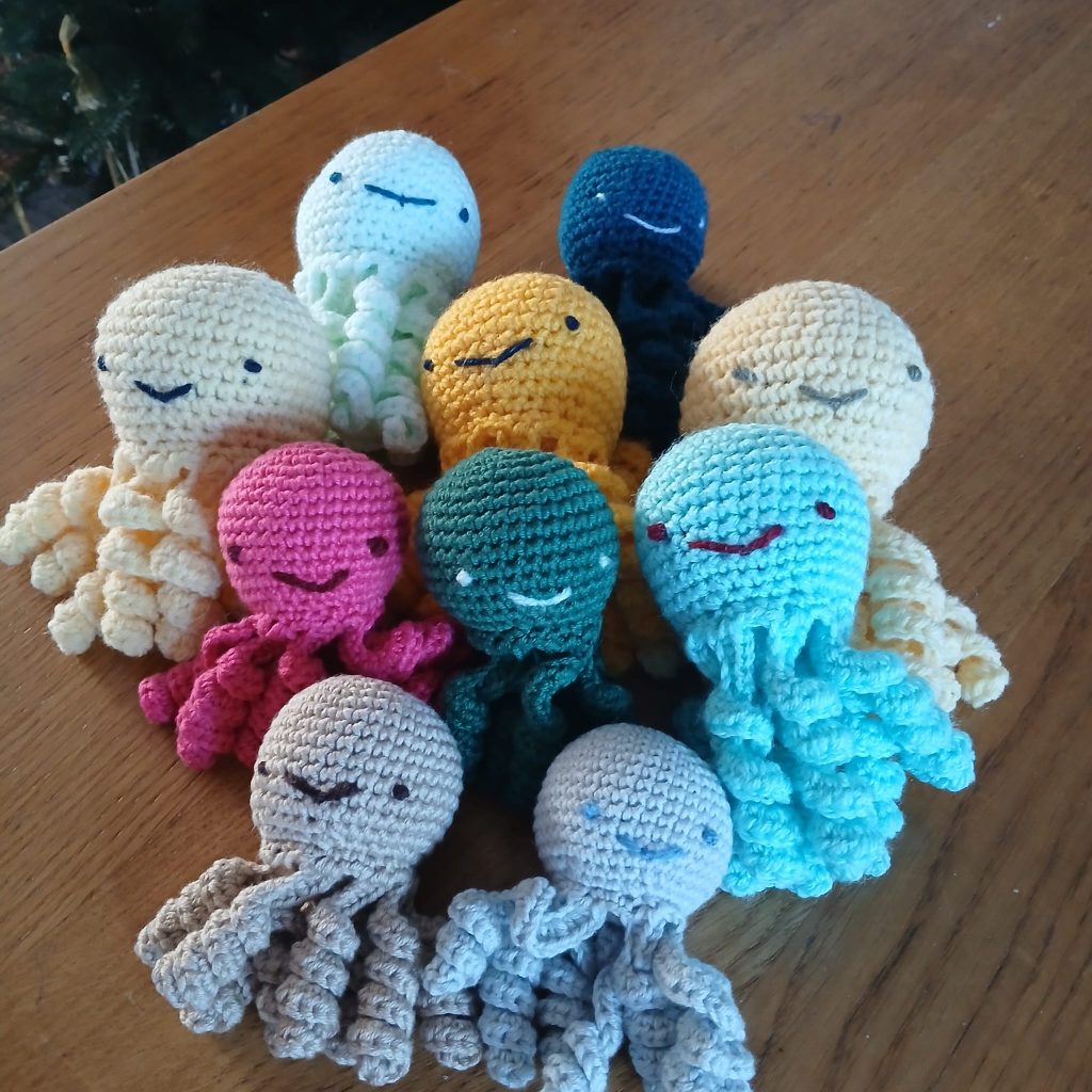 Gratitude Creative Club donations in 2025